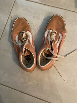 Vans Old School Pink Athletic Shoes Like New