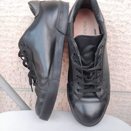 Dolce & Gabbana black leather sneakers like new