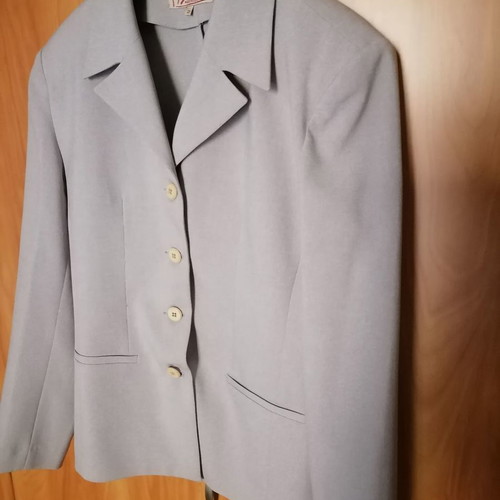 Women's light gray jacket like new, size 2