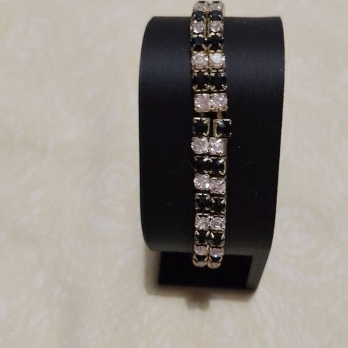Elastic bracelet with rhinestones like new, black and white