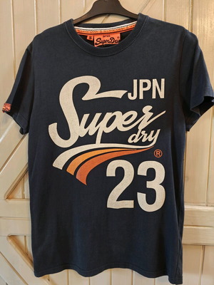 Superdry t-shirt navy blue like new
