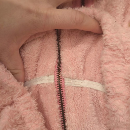 Benissimo women's pink fur jacket like new with gathers and strass