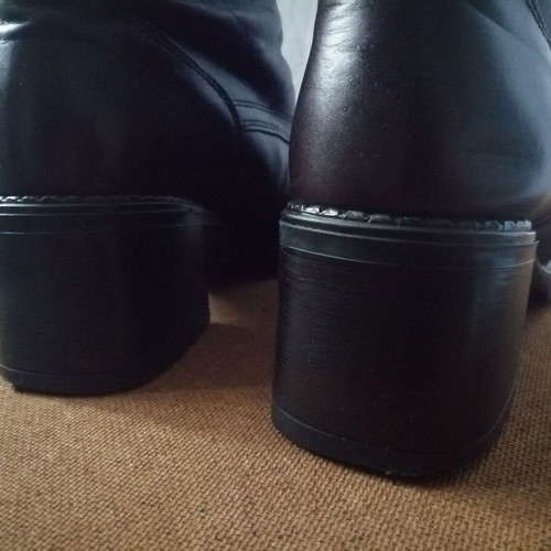 Robin Rose women's brown leather lace-up boots size 39