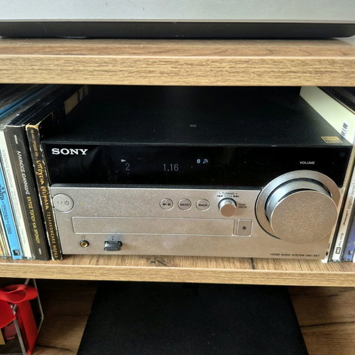Sony CMT-SX7 Mini HiFi Amplifier Like New with Speakers
