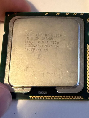 Intel Xeon E5630 Server processor used, pack of 2