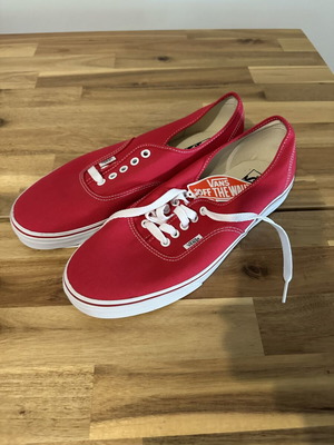 Vans casual shoes size 44.5 new red