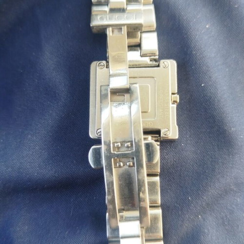 Ρολόι Gucci 3600m γυναικείο σαν καινούργιο, μαύρο