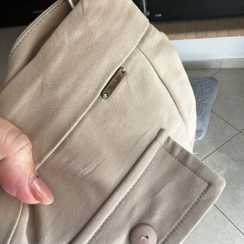 Toi&Moi beige bell-bottom pants used, Small
