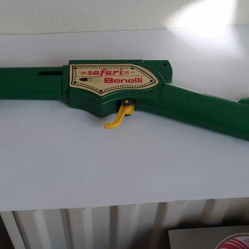 Benelli Rifle Space friction gun used, Greek plastic toy from 70s