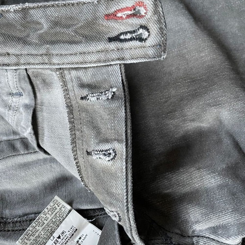 Diesel Viker-R-Box jeans like new, gray, W31/L32