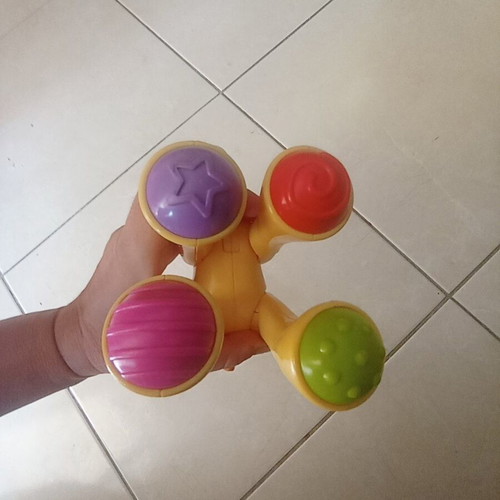Baby toys used Fisher Price, Lamaze, Itsmagical set of 3