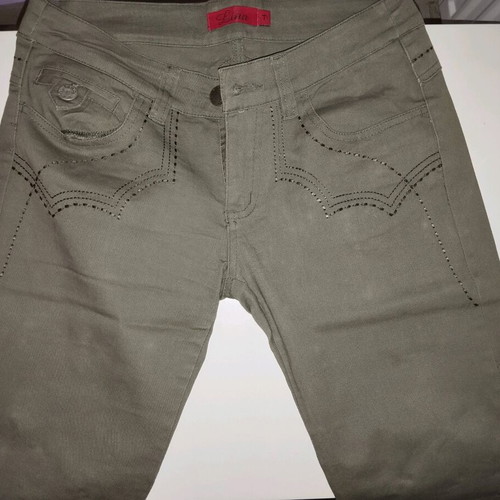Pants s-m knee-length in beige and olive colors like new