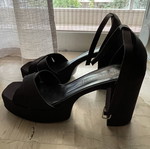 Stefania black satin heels like new, size 38
