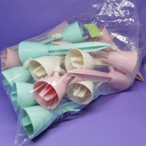 Drip irrigation devices new, set of 19 pieces