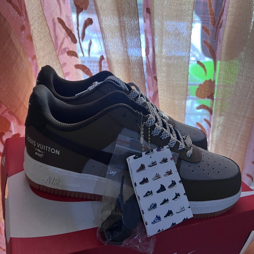 Nike Air Louis Vuitton sneakers new, casual style, gray and brown