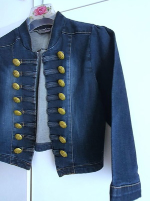 Denim jacket new, blue, size S with 16 metal buttons