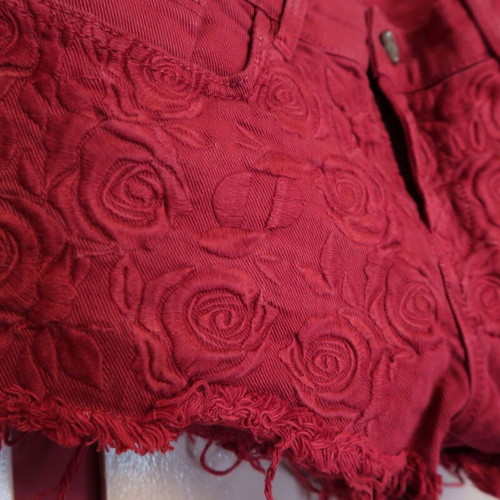 Zara denim shorts burgundy, S, like new with embroidered details