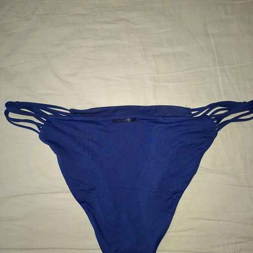 Calzedonia blue bikini bottom like new, size 40/42