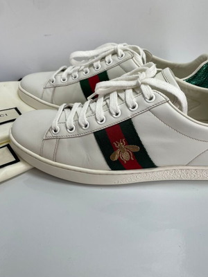Gucci Ace δερμάτινα αθλητικά παπούτσια σαν καινούργια, μέγεθος 39, λευκά