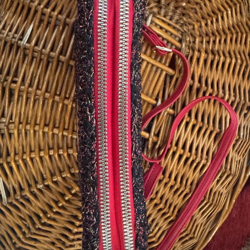 Clutch handmade new
