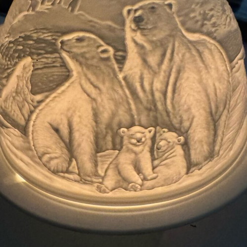 Candle holder like new, beautiful, gypsum