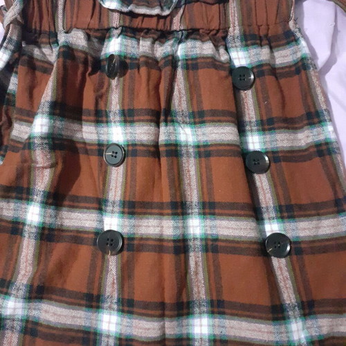 Mini plaid skirt new with belt and buttons, white and brown