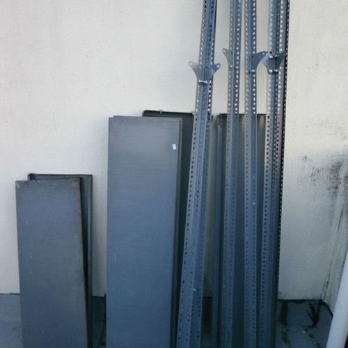Dexion shelves, various sizes and columns