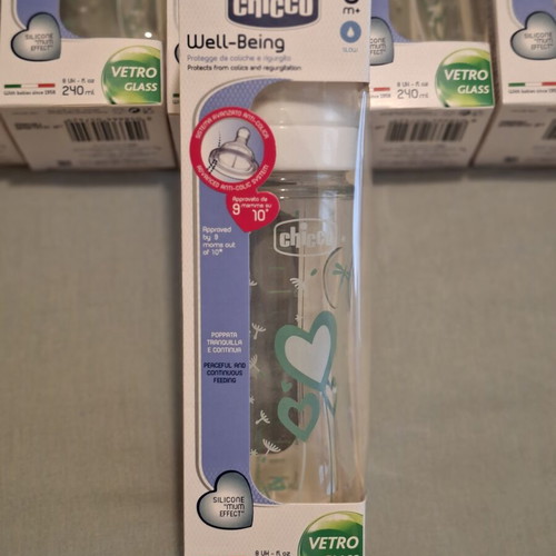 Chicco Well-Being glass baby bottles with anticolic system, 5x240ml + 2x150ml
