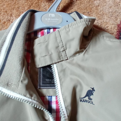 Jacket 6-7 years new beige, lightweight for spring or autumn