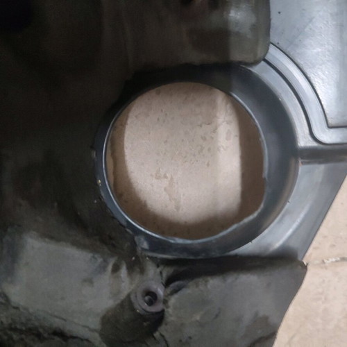 Toyota Auris D-4D Engine Plastic Cover used with broken bases