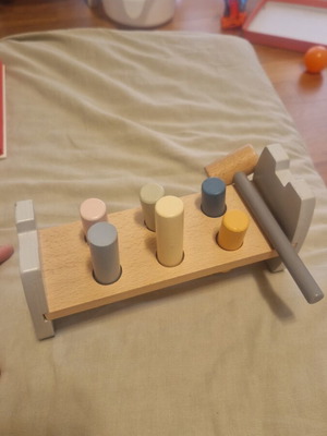 Wooden fine motor skills toy