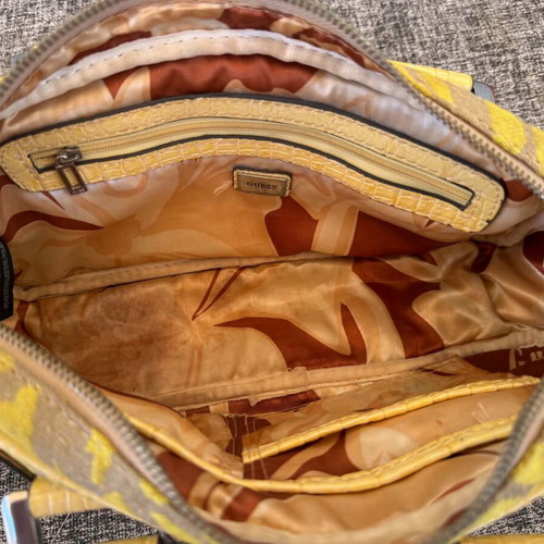 Guess Y2K vintage bag used, yellow handheld