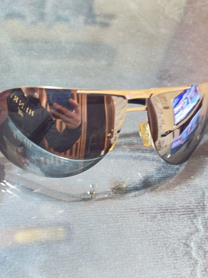 Vintage Matrix sunglasses with mirror lens used