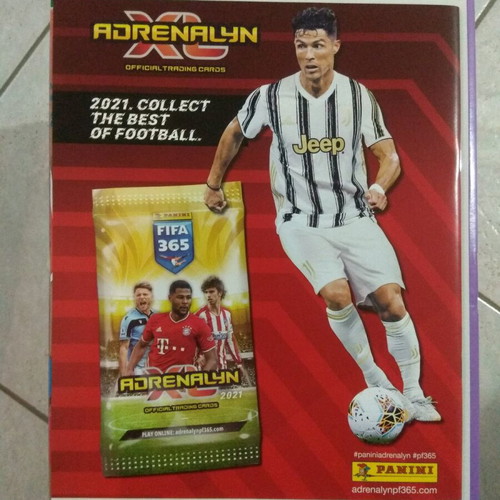 Junior magazine issue #8 February 2021 like new with Cristiano Ronaldo poster