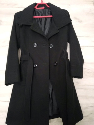 Black coat like new, fitted at bust and waist, size S