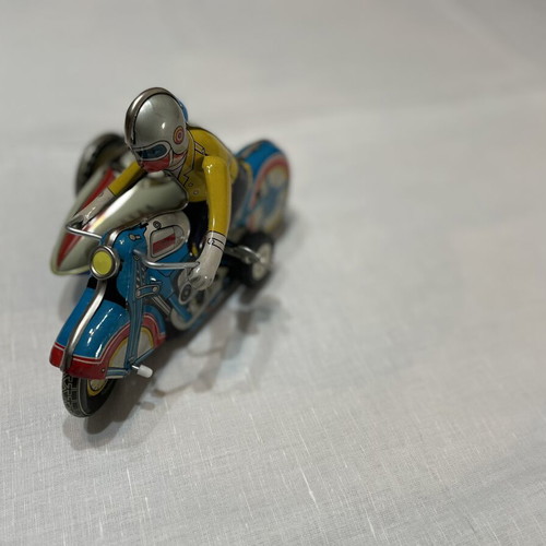 Tricycle motorcycle vintage tin wind-up toy like new