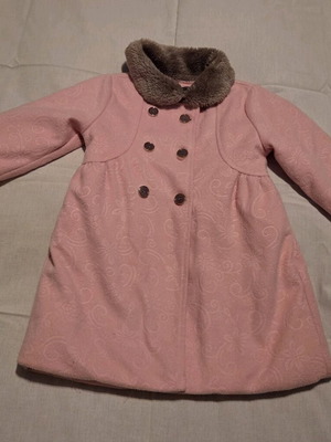 Chicappie coat size 3Y like new, pink with eco-fur collar
