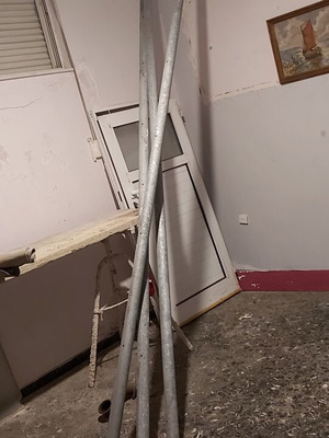 Εξαρτήματα για τέντες μεταχειρισμένα, άξονες, αντίριδες και αντίβαρα