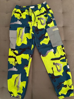 Nicce Pants φόρμα σαν καινούργιο, μέγεθος Small, πολύχρωμο