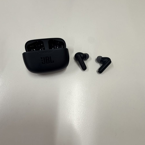 JBL Wireless Bluetooth Headphones like new