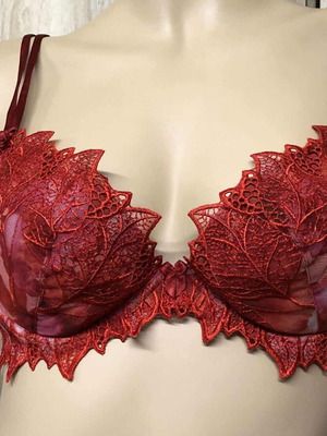 Bra used, size B-80/M, red multicolor