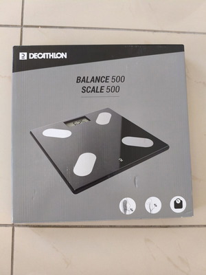 Decathlon Balance 500 Scale 500 digital body scale new