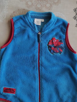 Spiderman Marvel sleeveless fleece 116 like new, blue and red