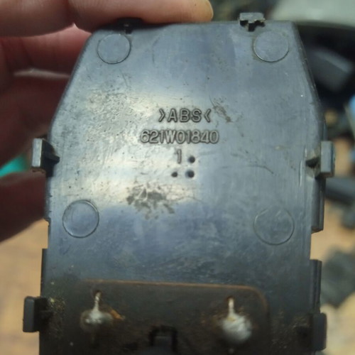 Window button for Hyundai Coupe used, 93580-27000