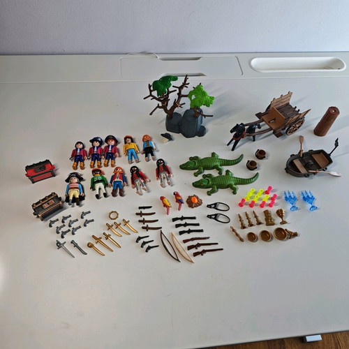 Playmobil Pirates Set used with Figures, Animals and Accessories