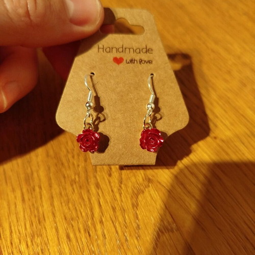 Handmade hypoallergenic earrings new with small red rose 925 stamp