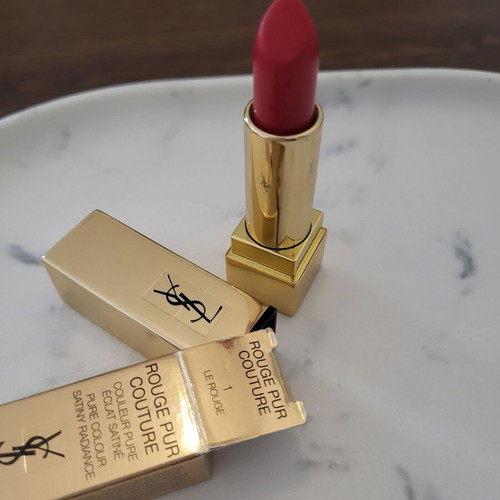 YSL Rouge Pur Couture lipstick 01 Le Rouge, full size