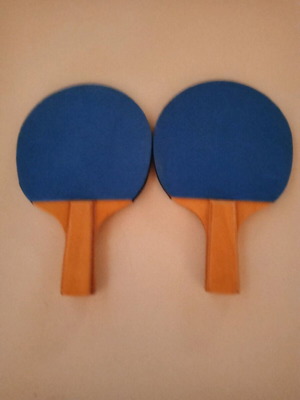 Ping pong rackets like new, from 2000