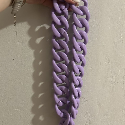 Bag chain like new, purple, acrylic