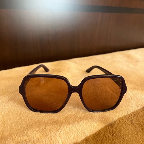 Gucci sunglasses new, purple